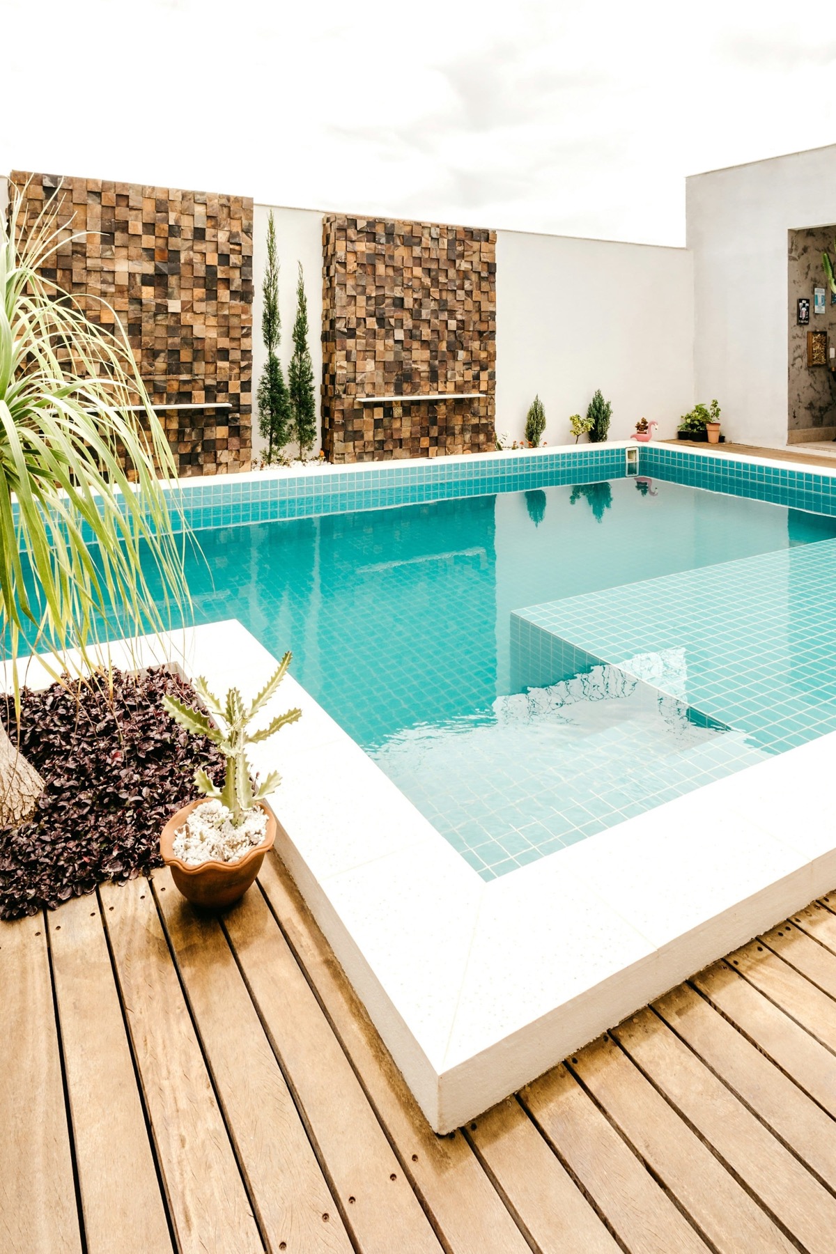Queensland lifestyle, home with a pool